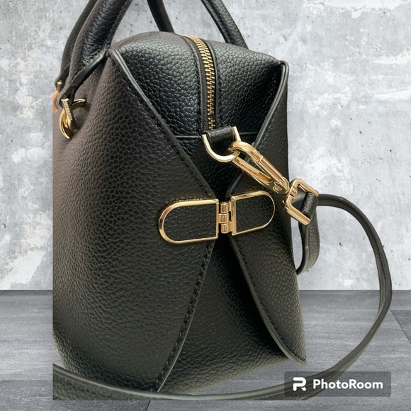 Calvin Klein Tote/Crossbody Bag - Picture 3 of 8